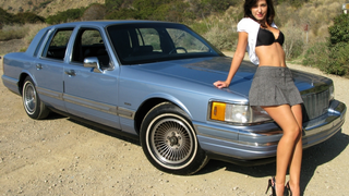 How To Use Half-Naked Women To Sell A 1990 Lincoln Town Car